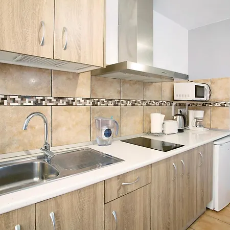 Montemar 2 Apartamento *
