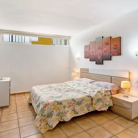 Apartamento Montemar 2 *