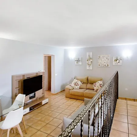 Apartmán Montemar 2 *